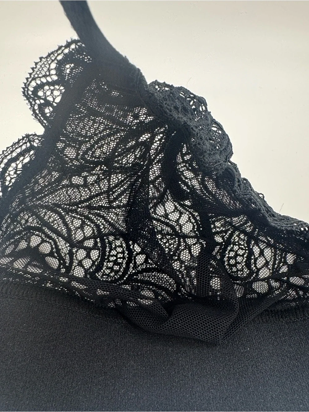 NWT All You LIVELY New Day Lace Bralette — Black Size M